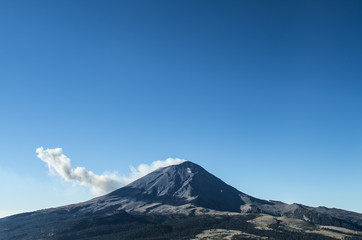 Fumarola volcán Popocatépetl