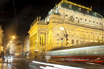 Fototapeta na wymiar Prague National Theater at night