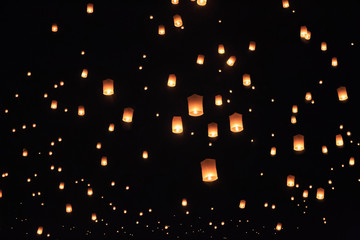 Obraz premium floating asian lanterns in Chiang Mai ,Thailand