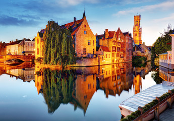 Fototapeta premium Bruges - Canals of Brugge, Belgium, evening view.