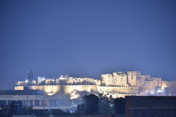 Fototapeta premium jaisalmer fort in night
