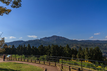 赤城高原SAからみた秋の群馬県の風景