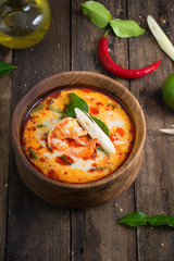tom yam kung thai food
