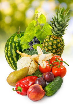image of a lot of fruits and vegetables close-up