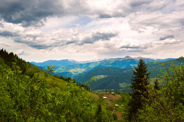 Obraz premium Epic view of the countryside in the mountains
