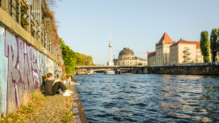 Chilling people at river spree