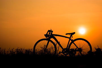 Fototapeta na wymiar Silhouette a bicycle