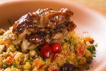 Grilled chicken thighs with cornflour and pepper.