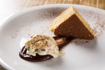 pea ice cream with corn cake