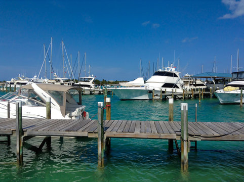 Boating In The Bahamas, Treasure Cay Marina