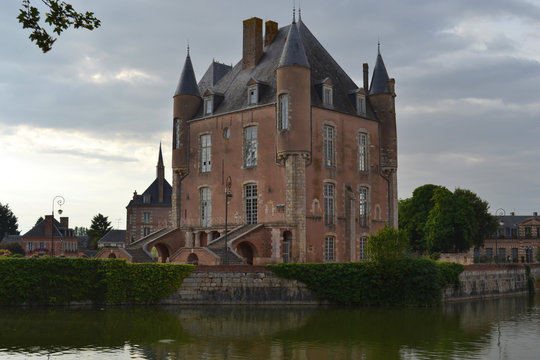 ch&acirc;teau de Bellegarde, la Loire, France