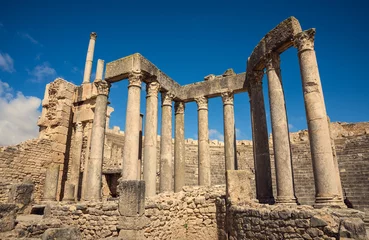 Fototapete Rudnes Antike römische Ruinen, historische Denkmäler. Theater in Tunesien. Reise.