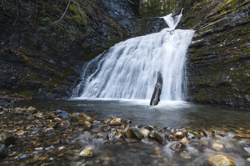 Scenic upper Sweetcreek Falls.