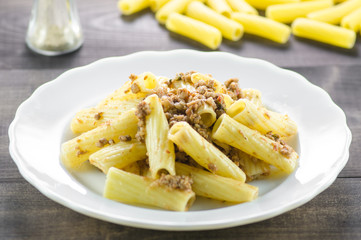 Pasta with meat sauce