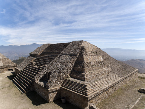 PIRAMIDE EN MEXICO