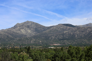 Fototapeta na wymiar Mountain landscape near Segovia, Spain