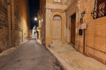 Fototapeta na wymiar Miratur street in city Birgu (Vittoriosa) in Malta