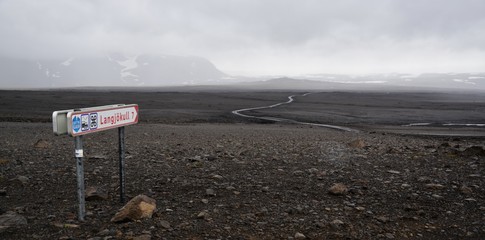 glacier sign 