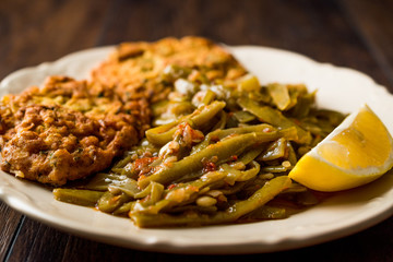 Turkish Food Green Beans with Olive Oil / Zeytinyagli Fasulye.