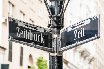 Obraz premium Schild 259 - Zeit