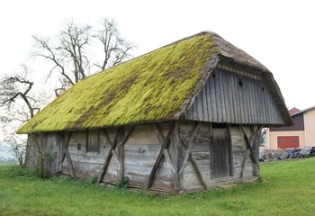 Fototapeta na wymiar Old wooden rural barn in Obcine, Slovenia