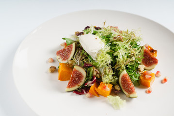 salad with fig