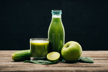 fresh food and detox drink