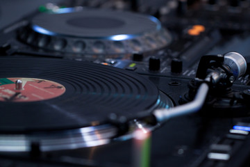 Fototapeta na wymiar gramophone record on a modern electronic player