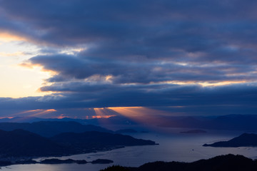 瀬戸内海の夕景