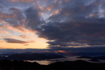 瀬戸内海の夕景