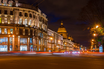 Fototapeta na wymiar Night view of Saint Petersburg