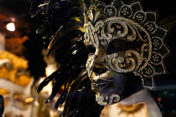 venetian mask 4