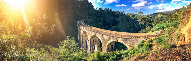 The Nine Arches Bridge is one of the iconic bridges in Sri Lanka.