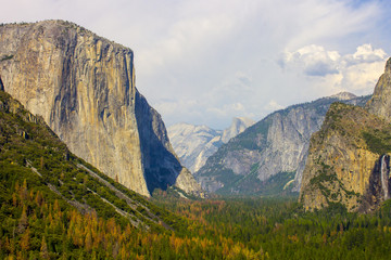 Views of El Capitan and Yosemite Valley from the Tunnel View observation area. Yosemite National Park, California. A World Heritage Site since 1984