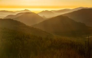 Fototapeta premium Wschód słońca w Rocky Mountain NP / Sunrise w Rocky Mountains National Park