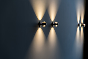 Wandlampe in Sternehotel, abstrakte Lichter