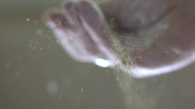 Spices in slow motion