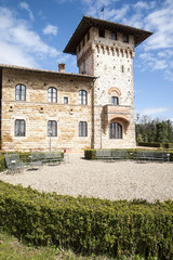 Fototapeta na wymiar San Gimignano, Siena - Val d'Elsa, Tuscany, Italy - La Collegiata Hotel. just outside San Gimignano a beautiful hotel, very confortable.