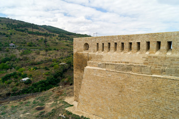 Фрагмент каменной стены, крепость Нарын-Кала, Дербент, Дагестан.
