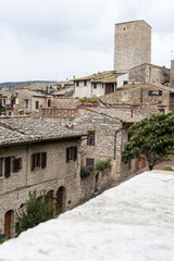 Fototapeta premium San Gimignano is a small walled medieval hill town in Tuscany, Italy. Known as the Town of Fine Towers, San Gimignano is famous for its medieval architecture, unique for its tower houses.