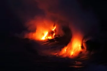 Photo sur Aluminium Volcan La lave coule du volcan Kilauea