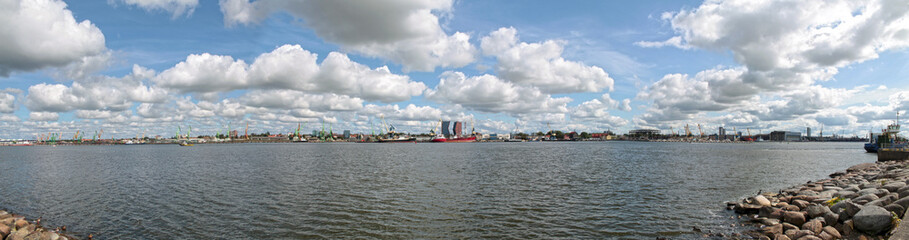 Fototapeta na wymiar Panoramic view of the Curonian Lagoon of the Baltic Sea near the port of Klaipeda