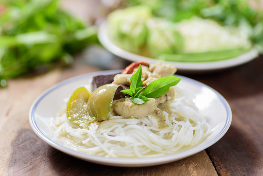 Thai food, rice vermicelli noodles with green curry chicken