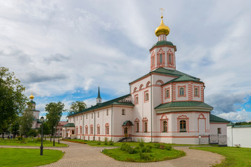 Fototapeta na wymiar Svyatoozerskaya Valday Iversky Bogoroditsky monastery. Church of the Epiphany with a refectory chamber 1657-59