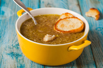 Classic onion soup with croutons.