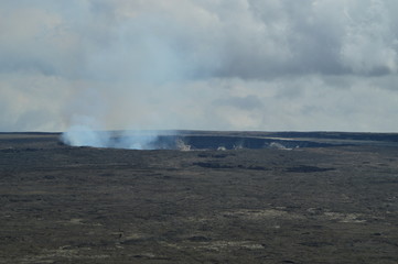 Active Volcano Emitting Smoke. Big Island, Hawai, USA. EEUU.