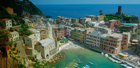 Naklejka premium Town of Vernazza, Cinque Terre, Italy