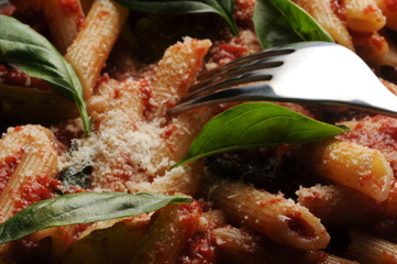 Penne al sugo Italienische Küche Cucina italiana Italian cuisine Итальянская кухня...