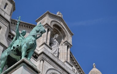 Fototapeta na wymiar Architectural detail of Sacre-coeur basilica, famous landmark in Paris, France