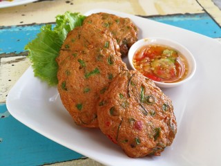  fish or prawn fritter